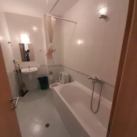 Beautiful 2 With Poolview Outside From Aheloy Kableshkovo (Burgas)