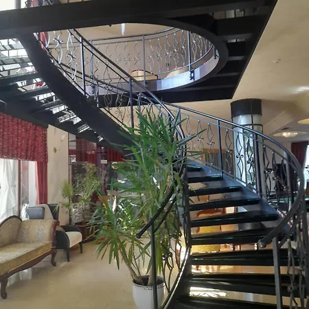 Beautiful 2 With Poolview Outside From Aheloy דירה